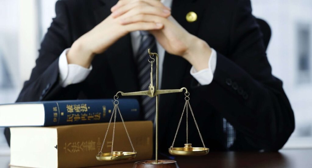 カスハラに悩んだら弁護士へ!次のステップを踏むために
