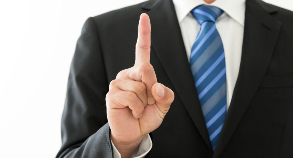 カスハラ逮捕はゴールではない。二度と被害に遭わないための企業防衛