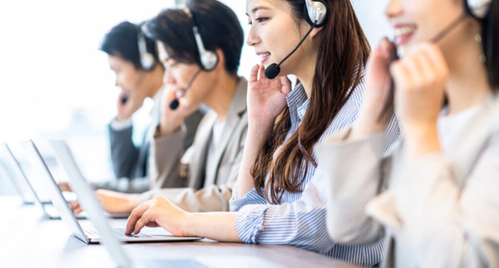 カスハラ客を黙らせる名前を聞かれた時の切り返しトーク集