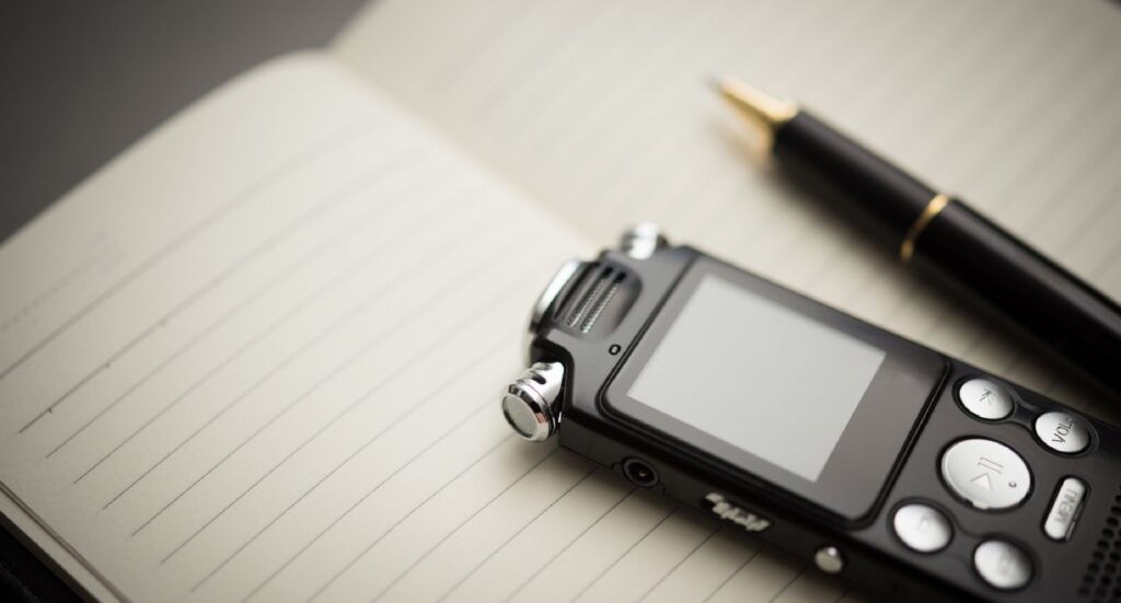 カスハラ加害者に損害賠償請求するための必須証拠